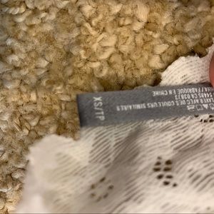 aerie Intimates & Sleepwear - Aerie white lace bralette (padded) aerie Intimates & Sleepwear - Aerie white lace bralette (padded)